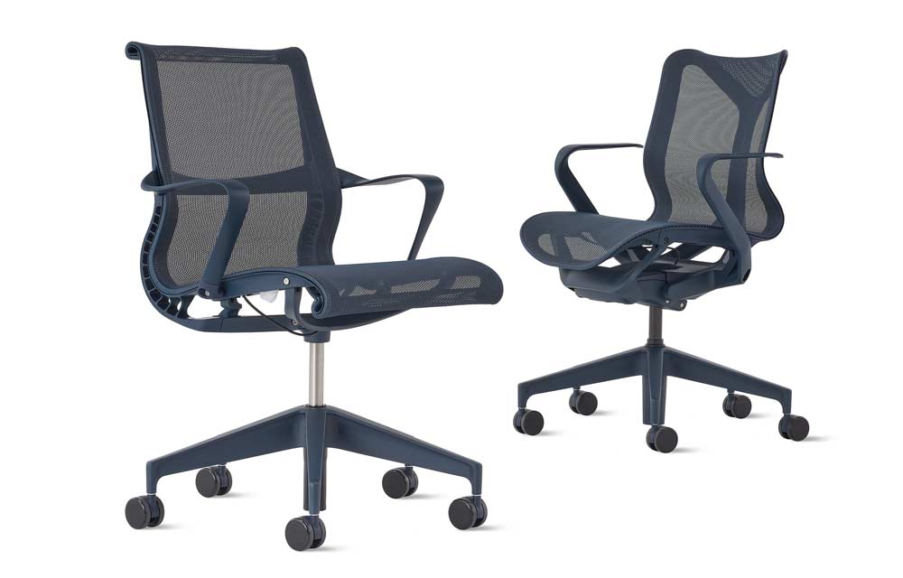 Herman Miller Setu neuvottelutilan tuolit. 