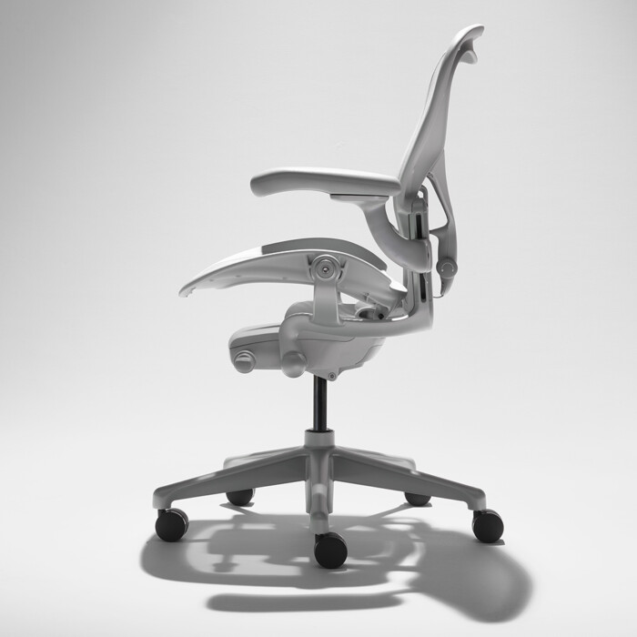 Herman Miller Aeron Mineral