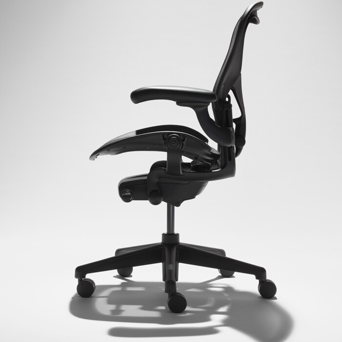 Herman Miller Aeron Onyx musta